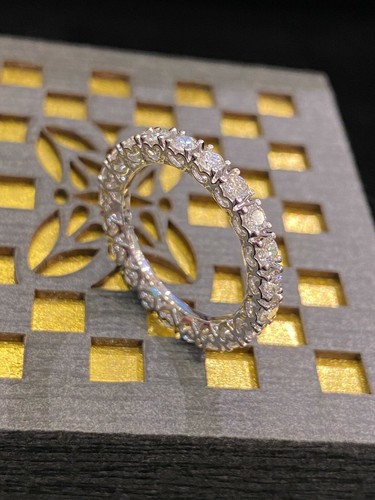 1.60 Cts Round Brilliant Cut Natural Diamonds Eternity Band Ring In 585 14K Gold - Picture 2 of 12