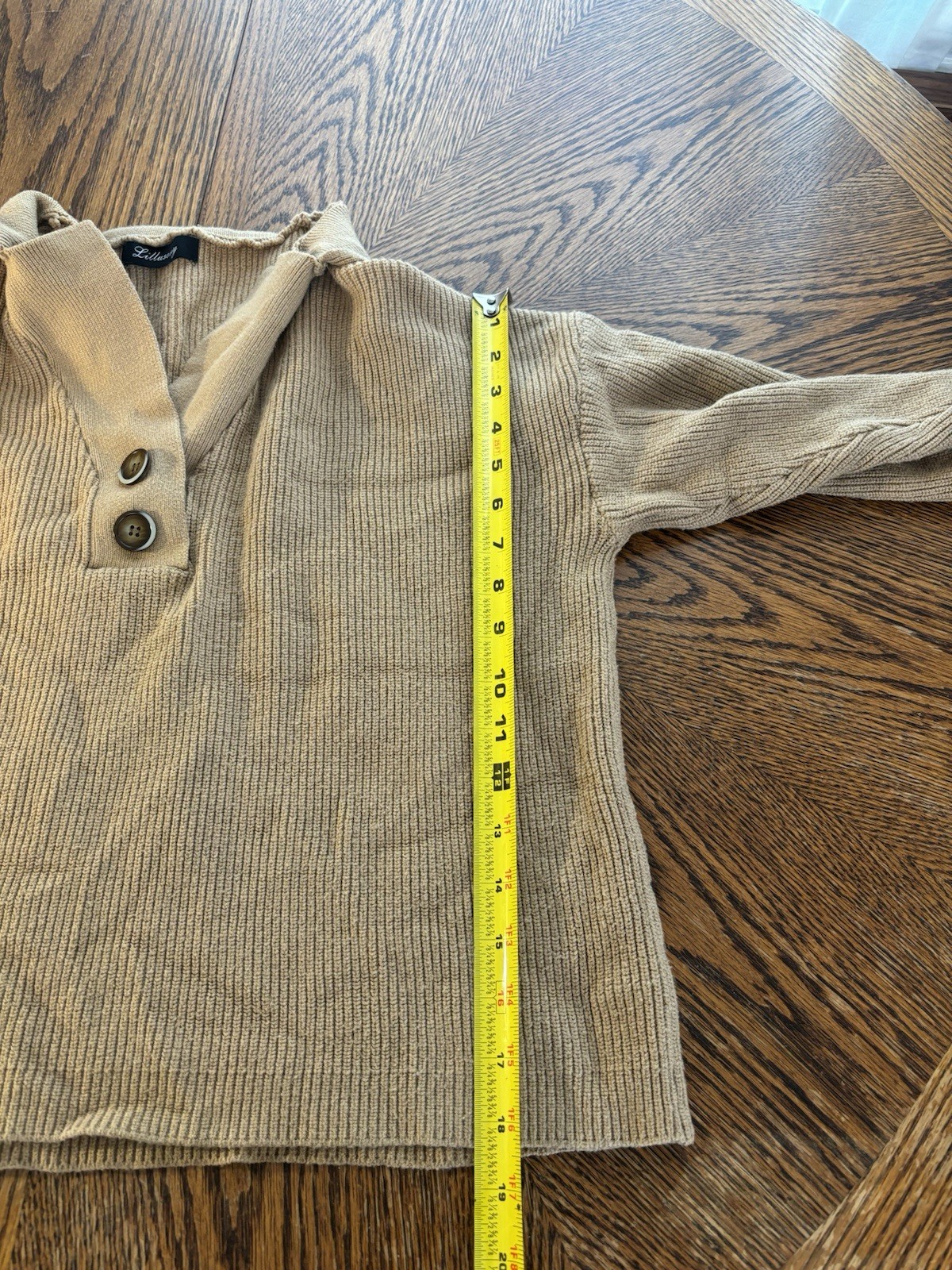 lillusory sweater Small Two Button - image 7