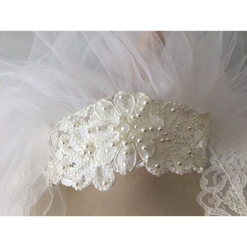 Vintage Bridal Veil  Tulle Lace Edge Wedding Veil Retro Classic