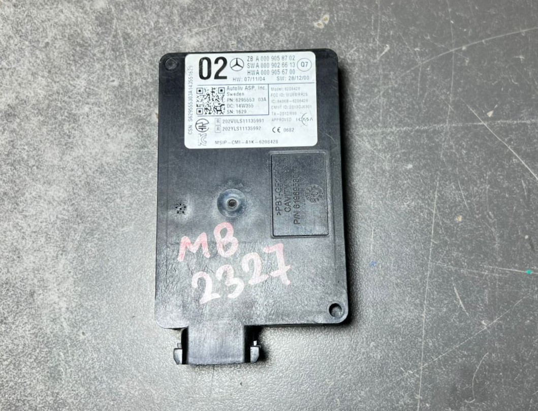 Mercedes W205 W222 Bumper Blind Spot Radar Distance Sensor Module A000 9058702