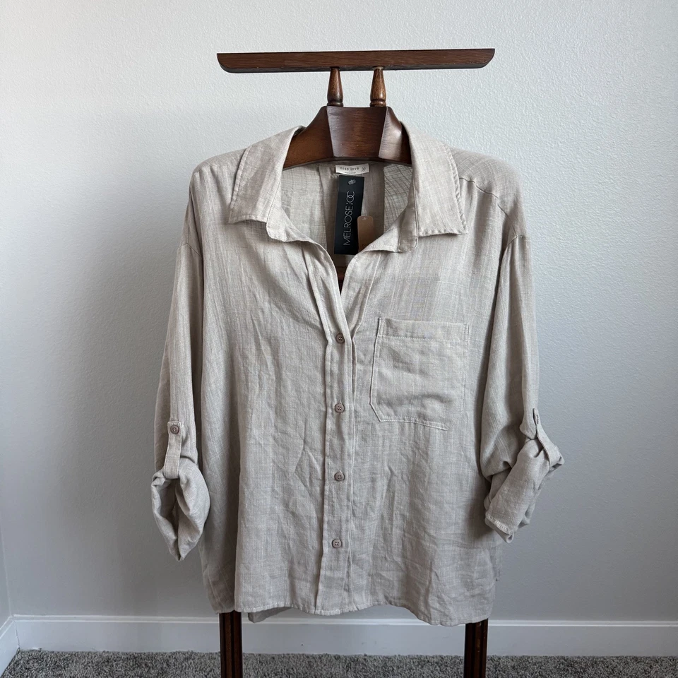 Nuevo con etiquetas Miss Love de Melrose OC con botones - talla M Foto 2 de 4