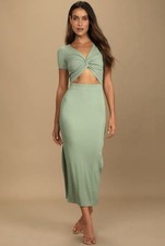 Women’s Lulus Ribbed Knit Sage Green Twist Cutout Midi Dress Medium Side Slit