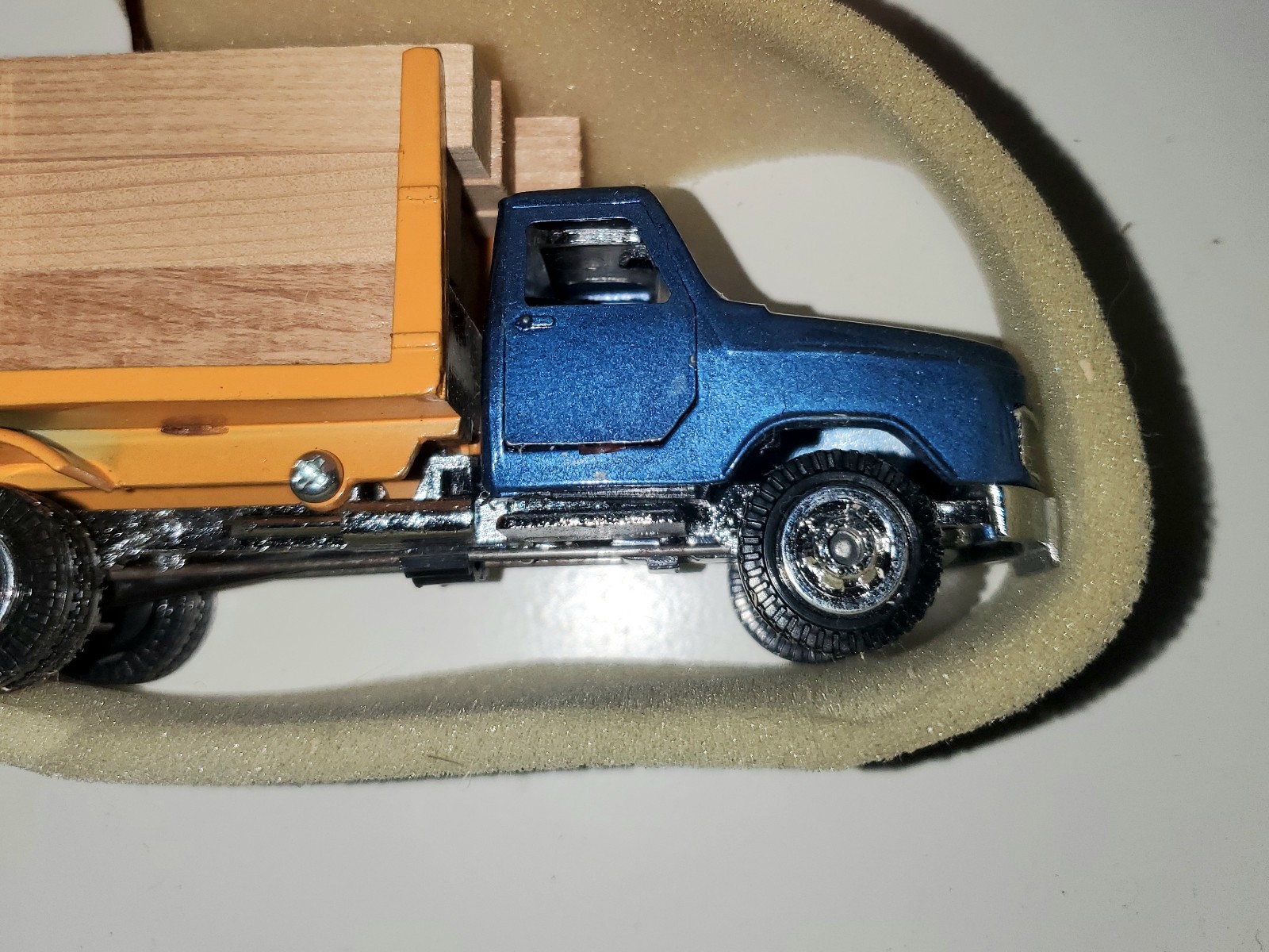 Picture 4 of 15