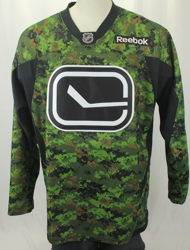 VANCOUVER CANUCKS REEBOK MILITARY DIGITAL CAMO GREEN FAN JERSEY SIZE L EUC!