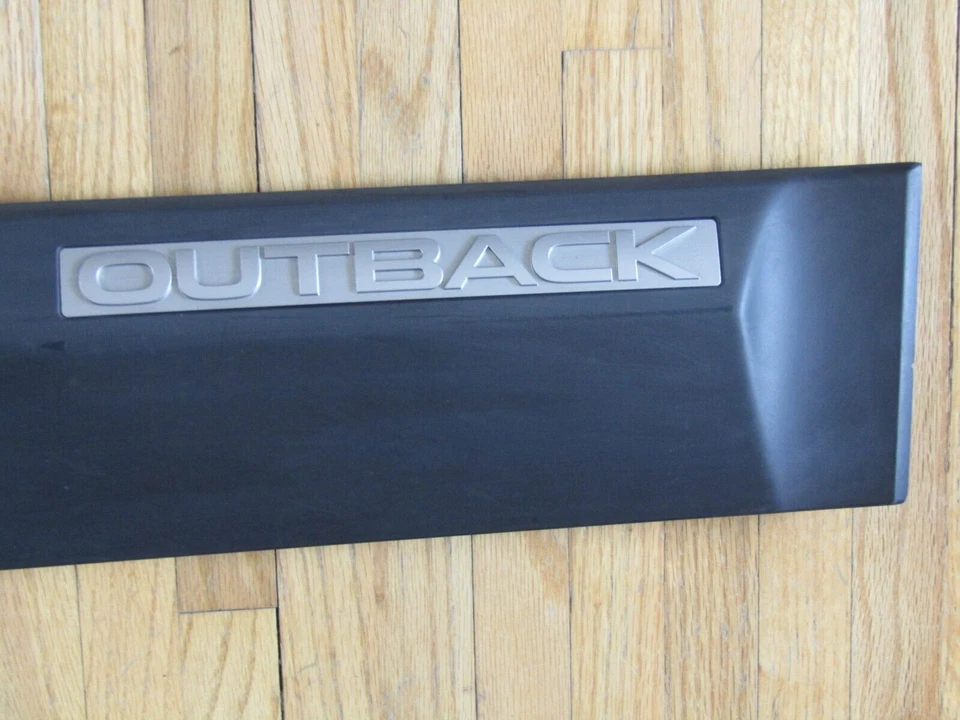 2010-2011 Subaru Outback porta dianteira direita passageiro moldura guarnição fabricante de equipamento original - Imagem 2 de 4