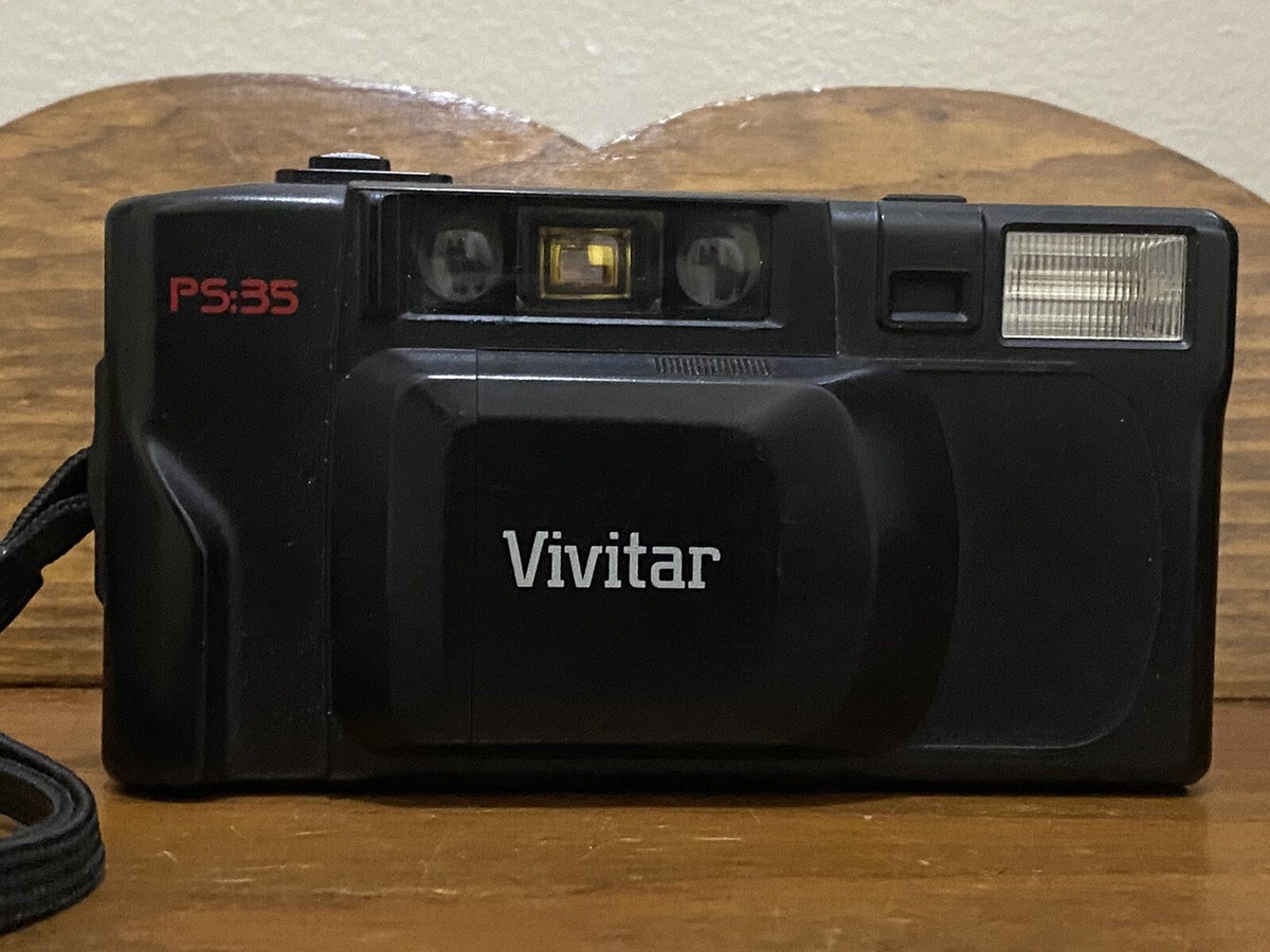 Vintage Vivitar PS:35 Auto Focus Point Shoot camera and strap film camera
