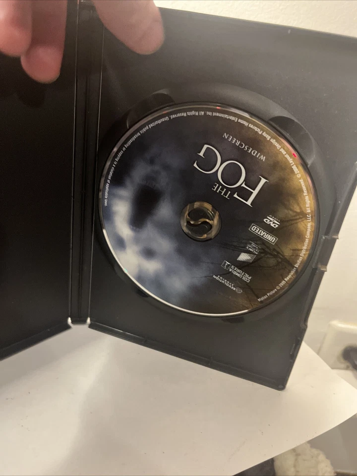 The Fog- Widescreen Unrated Version (DVD : Sony Pictures Home Entertainment CD - Image 3 of 4