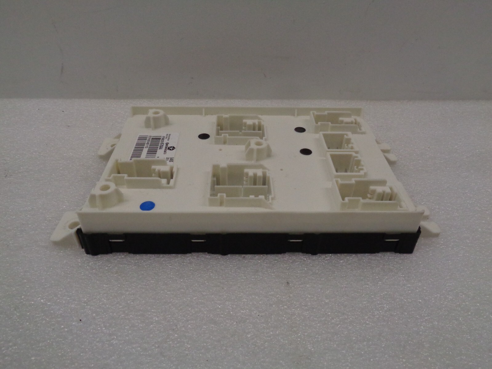 14-17 Maserati Ghibli BCM Body Computer Control Module 68226670AA OEM AK240283