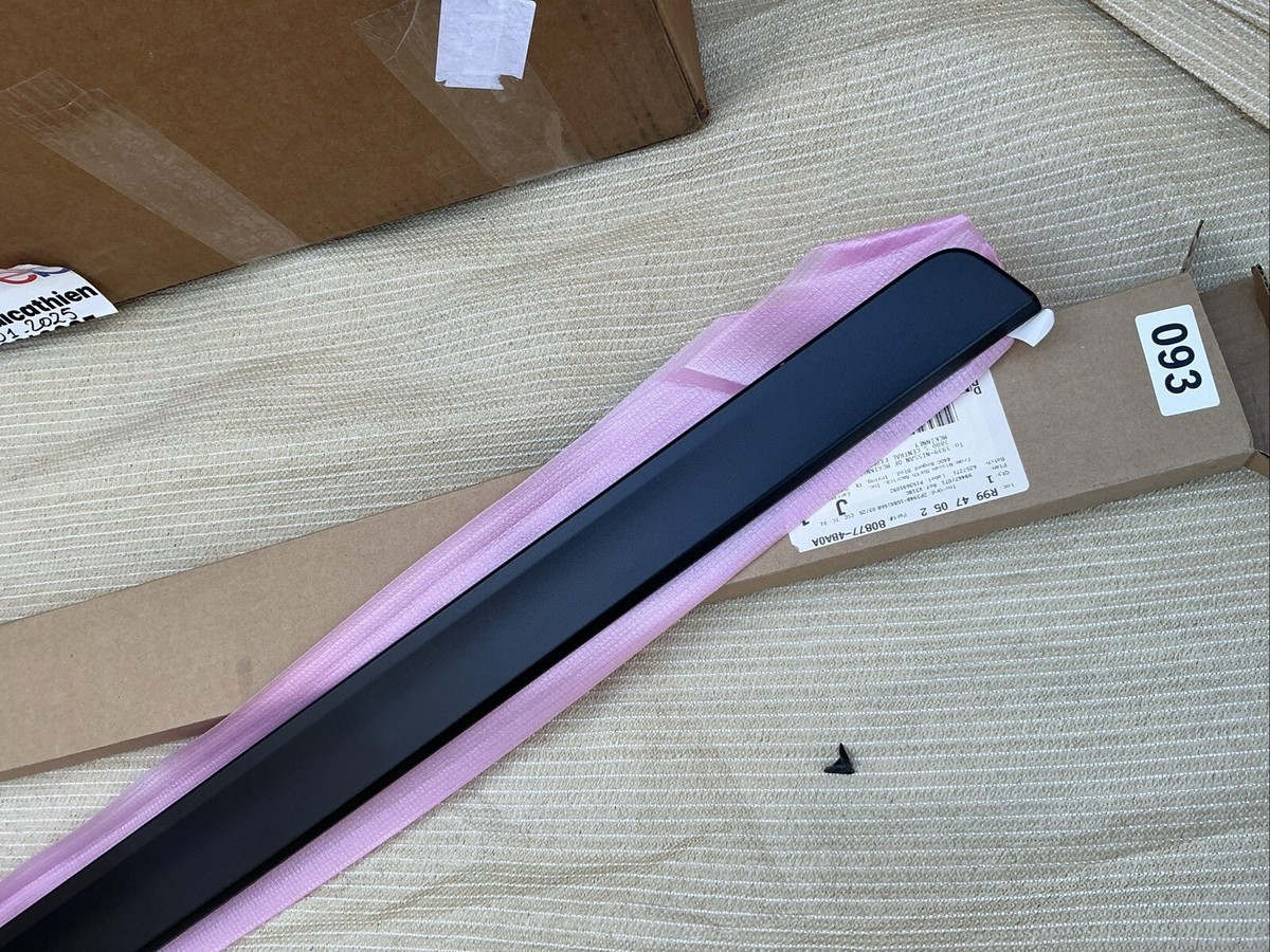 2014-2020 Nissan Rogue Front Left Lower Side Door Molding