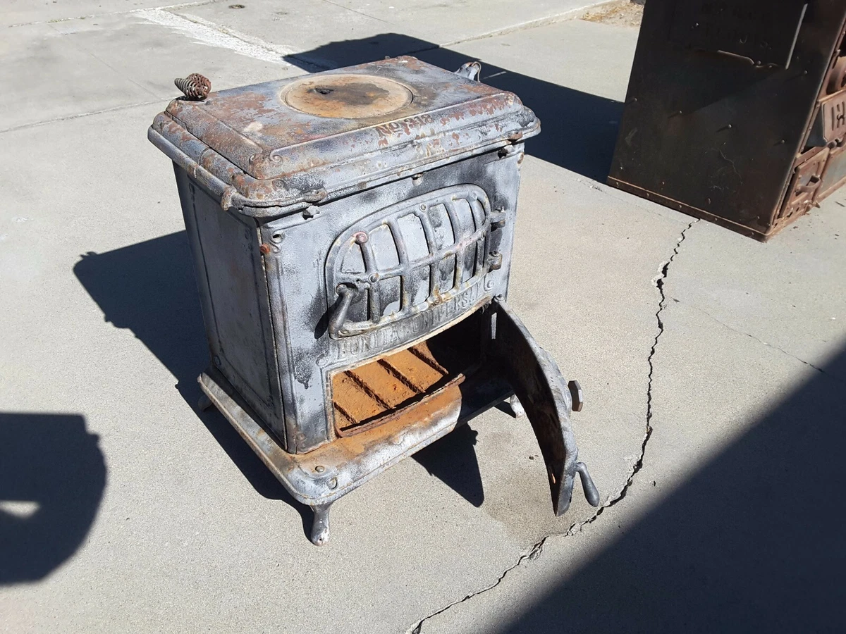 Antique Cribben u0026amp; Sexton 1912 BONITA UNIVERSAL Cast Iron Wood Stove No.  318 | eBay