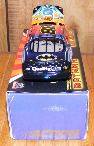 Dale Jarrett 98 Action 1:32 Scale Quality Care/Batman Ford Taurus Car - Picture 5 of 5
