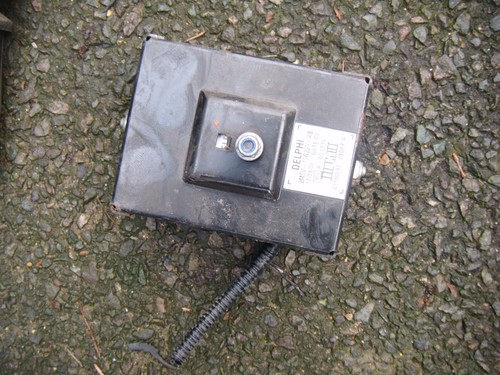 Ford Focus C Max 2008 to 2011 ALARM SIREN HORN Delphi 2M5V19G229AB - Picture 2 of 3