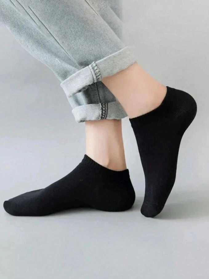 Womens No Show Socks (12 Pair - 4 Black, 4 Gray, 4 White Approx 50 cents a pair) - Image 3 of 4