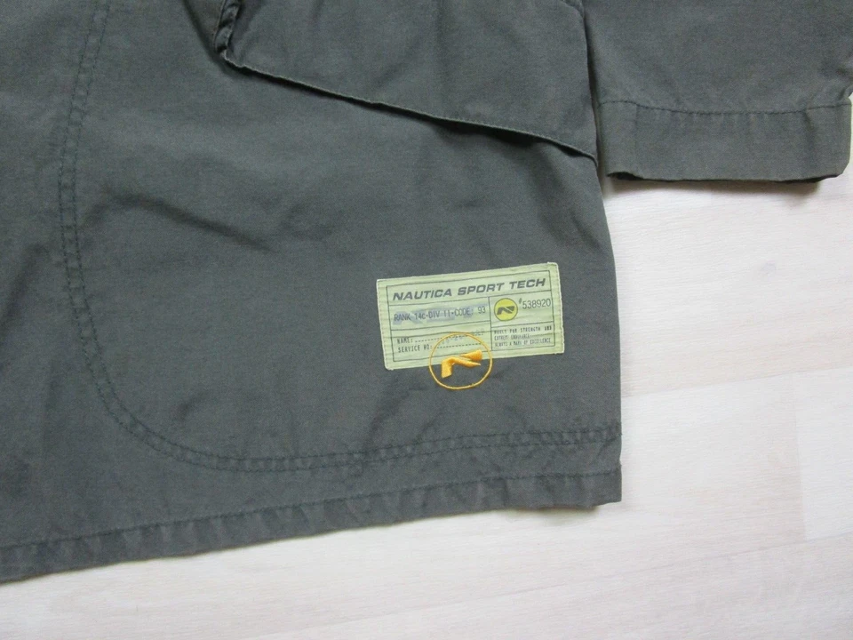 Chaqueta con Capucha Nautica Sport Tech Para Hombre (S) Verde Oliva De Colección Táctica Militar Foto 3 de 4