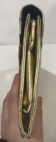 BOLSO DE HOMBRO LA REGALE ORO BRILLANTE DE COLECCIÓN USADO EN GRAN FORMA CORREA DE 12 - Imagen 4 de 10