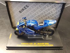 Yamaha YZR-M1 #46 Valentino Rossi MotoGP 2004 Team Gauloises Fortuna
