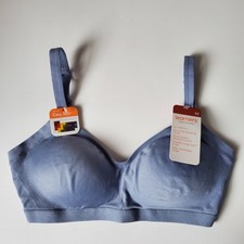 Warners Blissful Benefits Bra Seamless Wireless Size Medium M 36B 36C 34C 34D