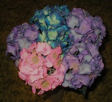 6 HYDRANGEA FLOWERS ARTIFICIAL 24" STEMS MULTI-COLORS LOT SOLD AS IS