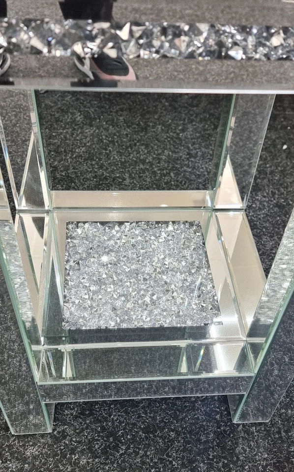 Diamond Crushed Crystal Mirrored, Side Table, Lamp Stand - Image 4 of 4