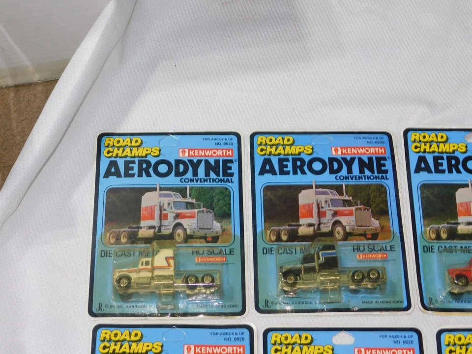 Lote de 6 Road Champs Kenworth Aerodyne Convencional Die Cast Metal 1981 de colección Foto 3 de 4