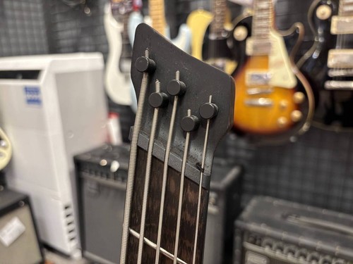 Bajo Eléctrico Ibanez EHB1505MS 5 Cuerdas Diseño Ergonómico 80-90% Trastes - Imagen 3 de 9