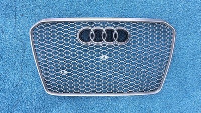 OEM 2009-2012 Audi A5 RS5 S5 B8 8T Honeycomb Grille CRACKED HARD TO NOTICE