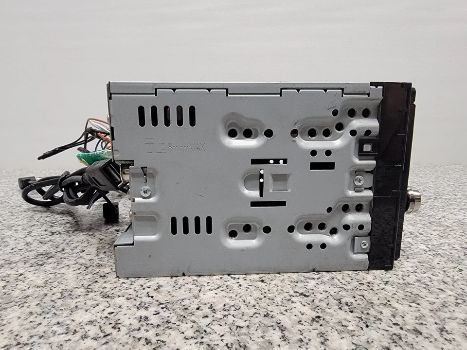 Kenwood DDX272 Monitor with DVD Receiver - Image 2 of 4