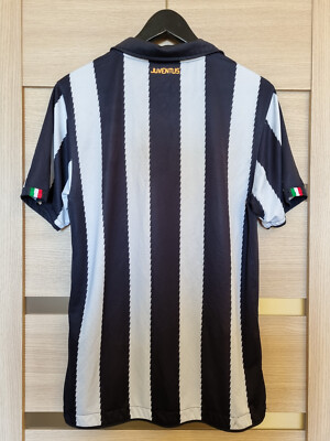 Juventus 2010/2011 Home Nike Football Soccer Shirt Jersey Juventus 2010/2011 Home Nike Football Soccer Shirt Jersey