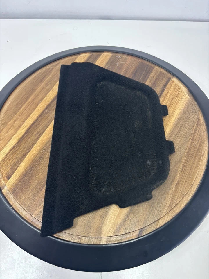 Land Rover LR2 2009 subwoofer cubierta moldura Land Rover LR2 3,2 L Foto 4 de 4