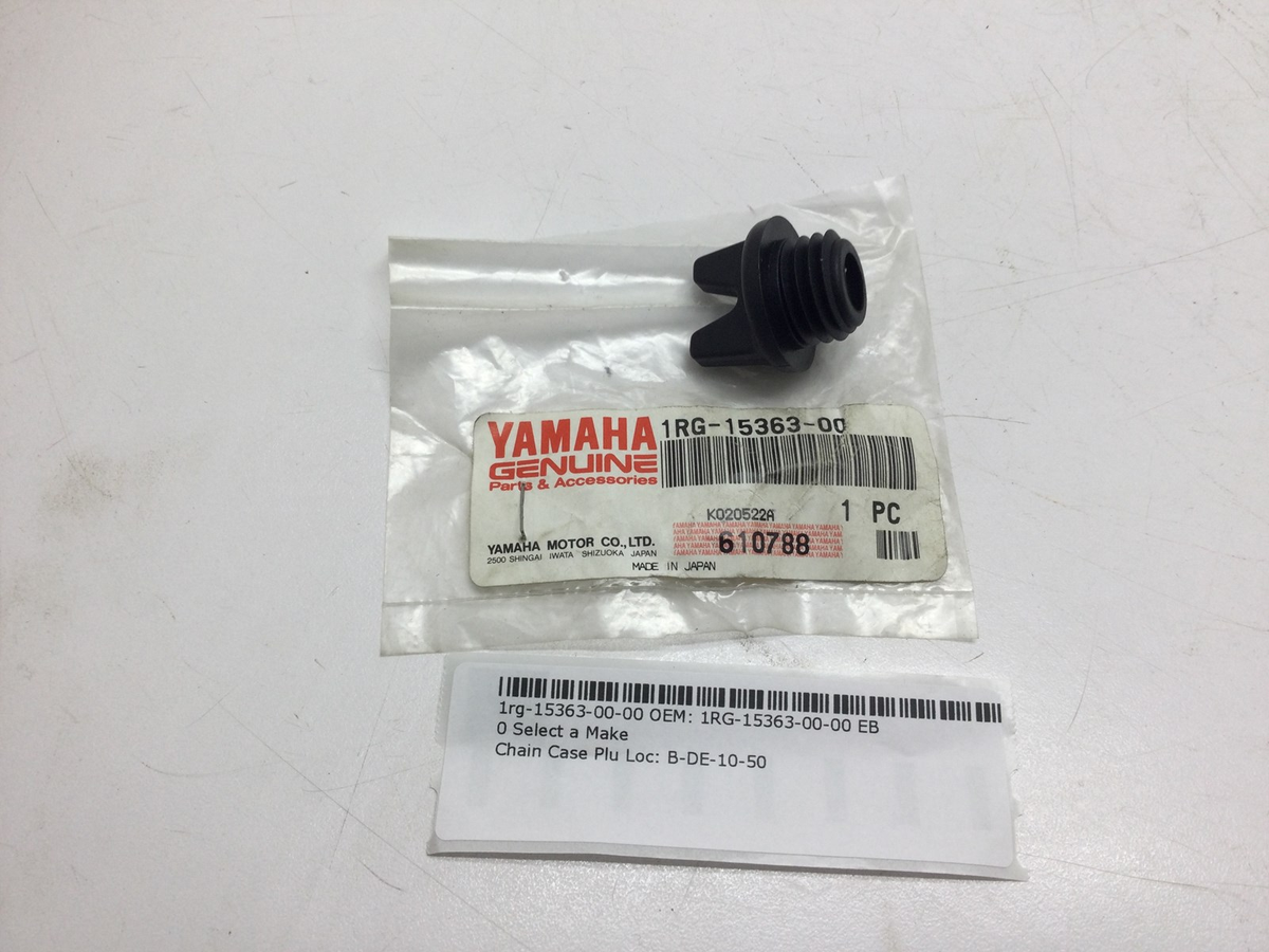 Shoco Yamaha Chain Case Plug Nytro Apex Phazer Venture 1RG-15363-00-00