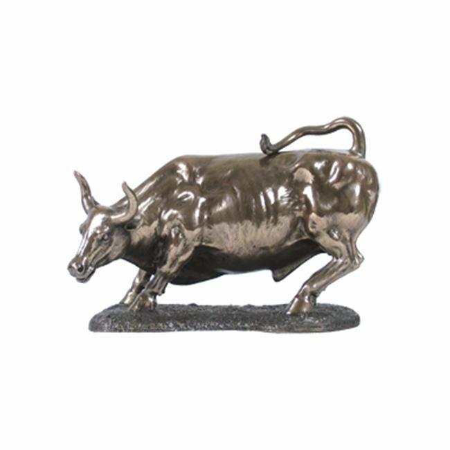 Sculpture de taureau chargeant façon bronze idée cadeau symbolique pour homme