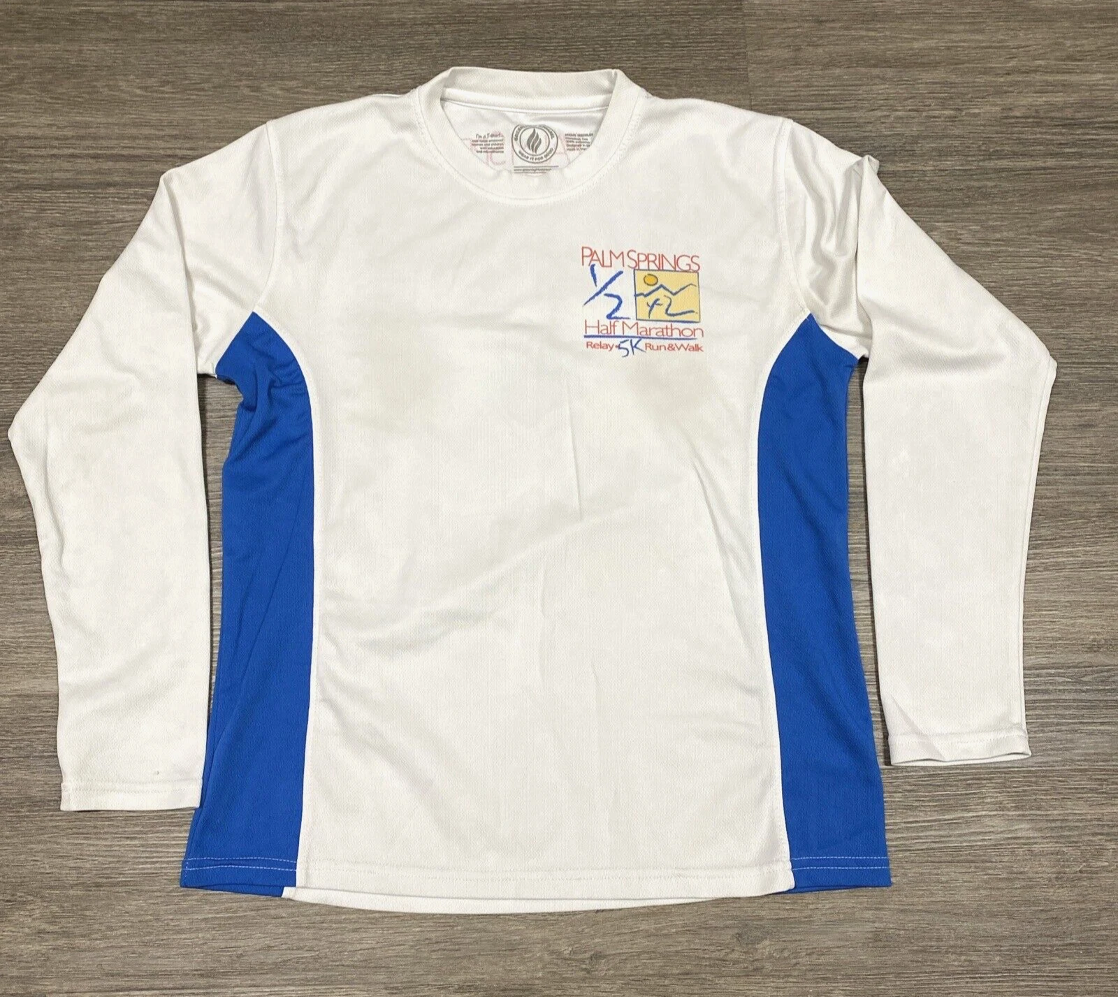 2012 Palm Spring 1/2 Marathon Men's Medium Pullover T-Shirt Long Sleeve White