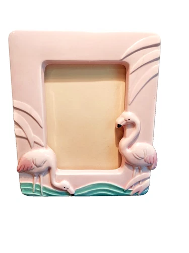 Vintage Vandor 1985 Picture Frame Pink Flamingo And Tropical Theme Preowned
