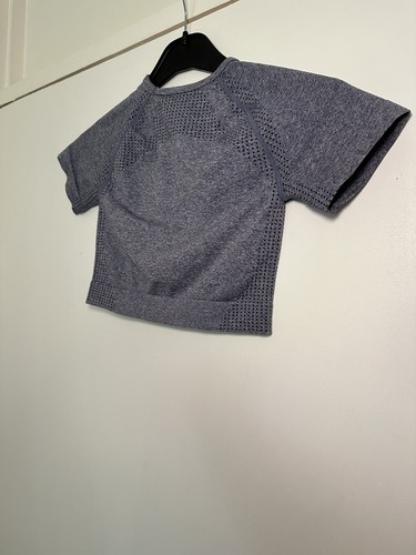 Ladies Sports Crop Top Size Small In grey Short Sleeves Tvb - Picture 7 of 9