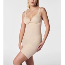 NEW SPANX Soft Nude Seamless Higher Power High-Waisted Mid-Thigh Short Size 1X