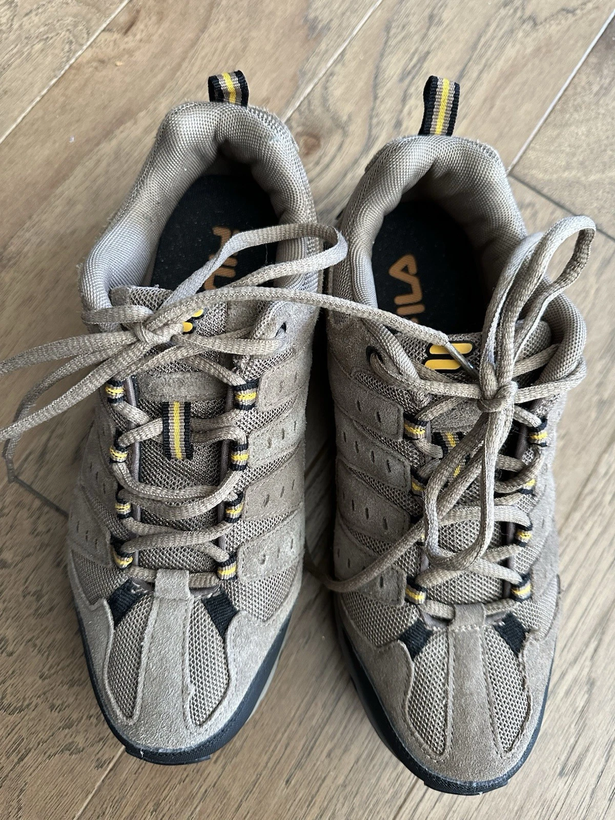 Men's FILA Travail Trail Running Shoes 4E Wide Size 8
