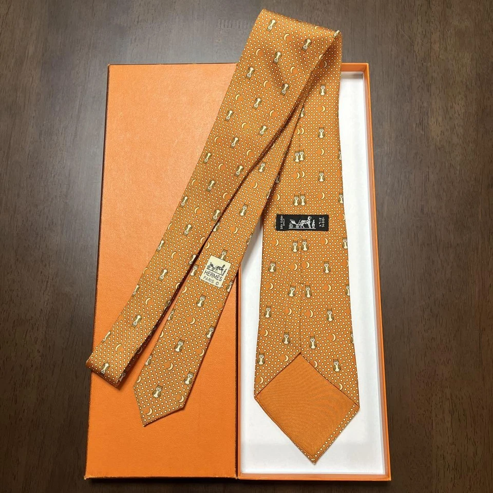 Corbata Hermes Orange Owl Moon Star Excelente Usada Para Hombre Sin Caja Foto 3 de 4