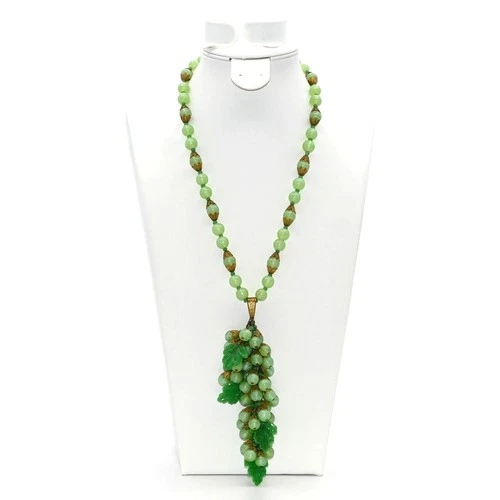 Vintage Miriam Haskell Green Glass Grape Cluster Pendant Necklace Lucite