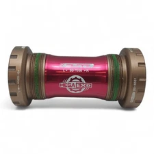 FSA Road Bike Bottom Bracket BB68 BB70 Threaded Cups MEGAEXO 24mm fit shimano