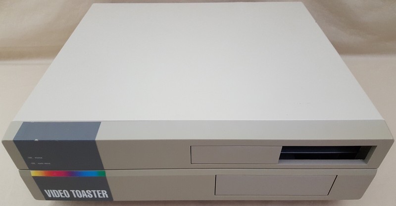 Commodore Amiga 2000 Video Toaster Desktop Computer Case Only 2000HD 2500 A2000