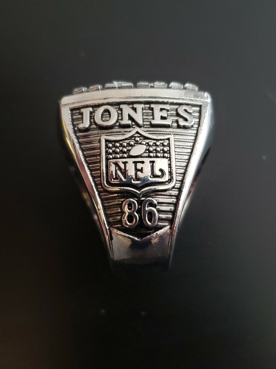 Jones 2005 Super Bowl Ring John Elway 2009 Hi-res Stock