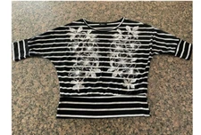 Women's Amy Wear top size XL black white stripes floral 3/4 sleeves glittery