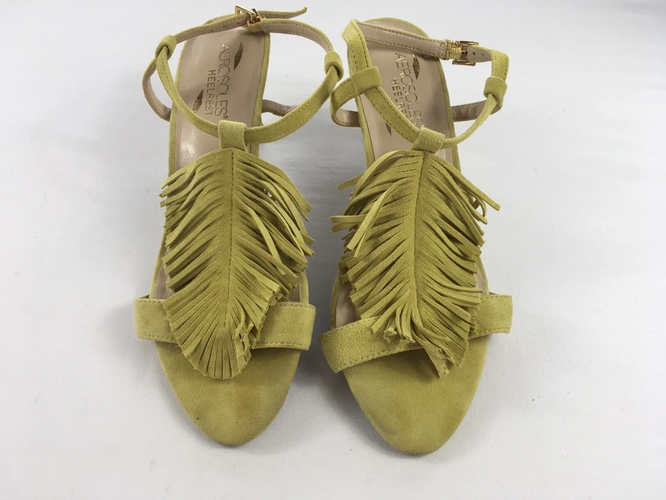 Sandalias de gamuza con flecos de charada con reposacones aerosoles talla 8M amarillas elegantes elegancia Foto 2 de 4