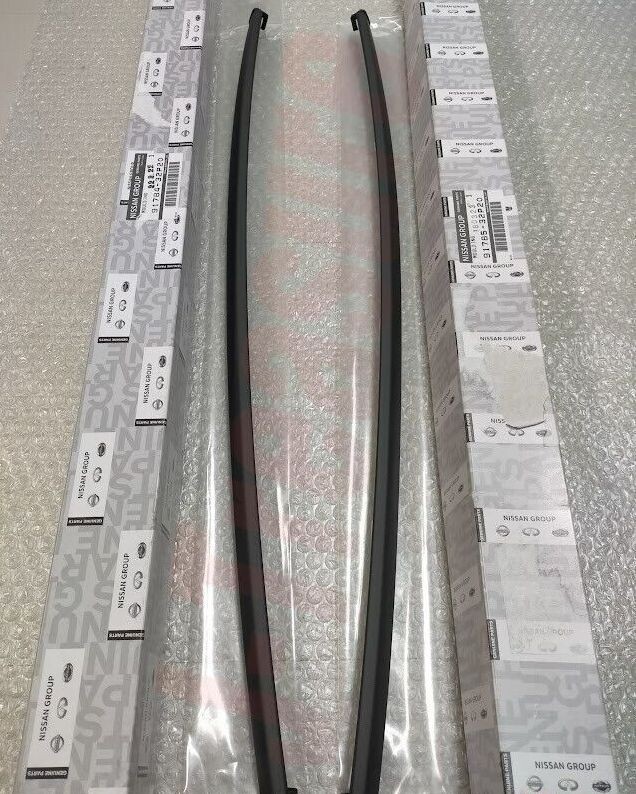 Nissan Genuine 300ZX Z32 90-96 Drip Center T-Top Molding left