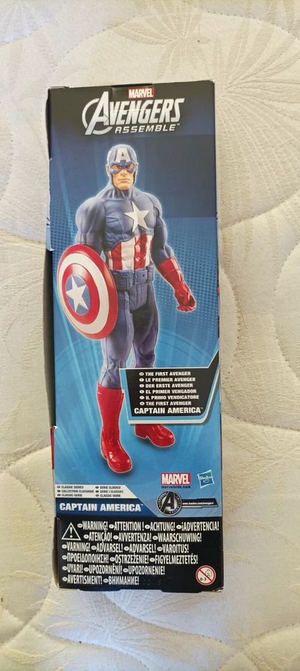 Figurine Avengers Assemble 30 cm Captain America neuf jamias servi 2013 vintage - Photo 2/2