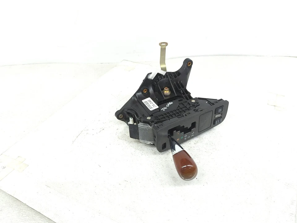 2002 - 2006 雷克萨斯 Sc430 4.3L 自动变速器地板变速器选择器 带千斤顶 — 第 3/4 张图片