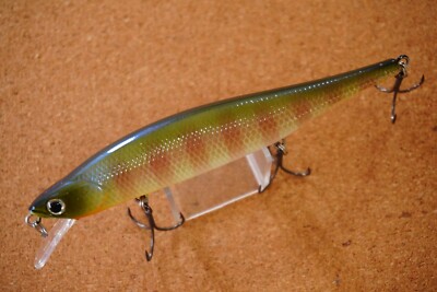 Lucky Craft   Lightning Pointer   110 SP     (K579M2