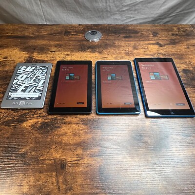 LOT Of 4 Amazon Kindles Fire Models DO1100 SV98LN SX034QT *TESTED* WORKING