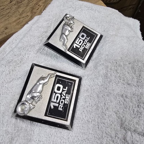 Oem 81 93 Dodge Ram Ramcharger 150 Royal Se Fender Emblems Badges L&R ...