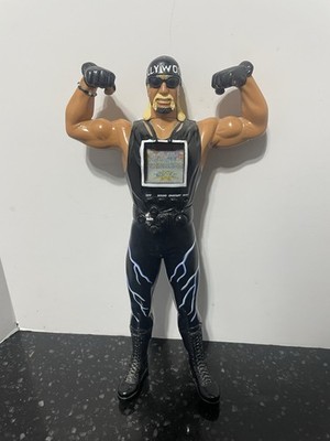 Vintage Hollywood Hulk Hogan Handheld LCD Game 1999 Tiger Electronics